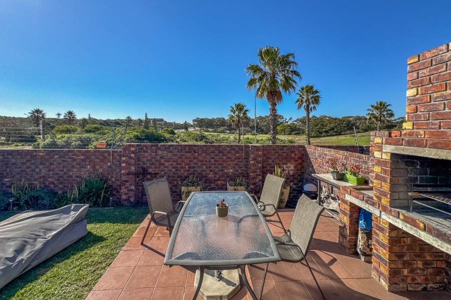 3 Bedroom Property for Sale in Humewood Eastern Cape